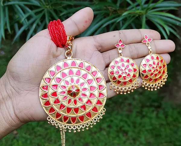 Assamese_Traditional_Gold_Plated_Red_Japi_Tassel_Jewellery_Set_For_Women_&_Girls